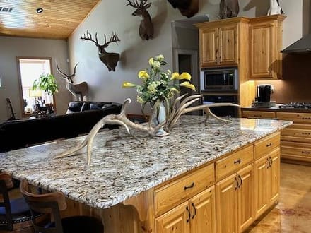 Buck Bayou Hunting Lodge, St Landry, LA, +/-1280ac